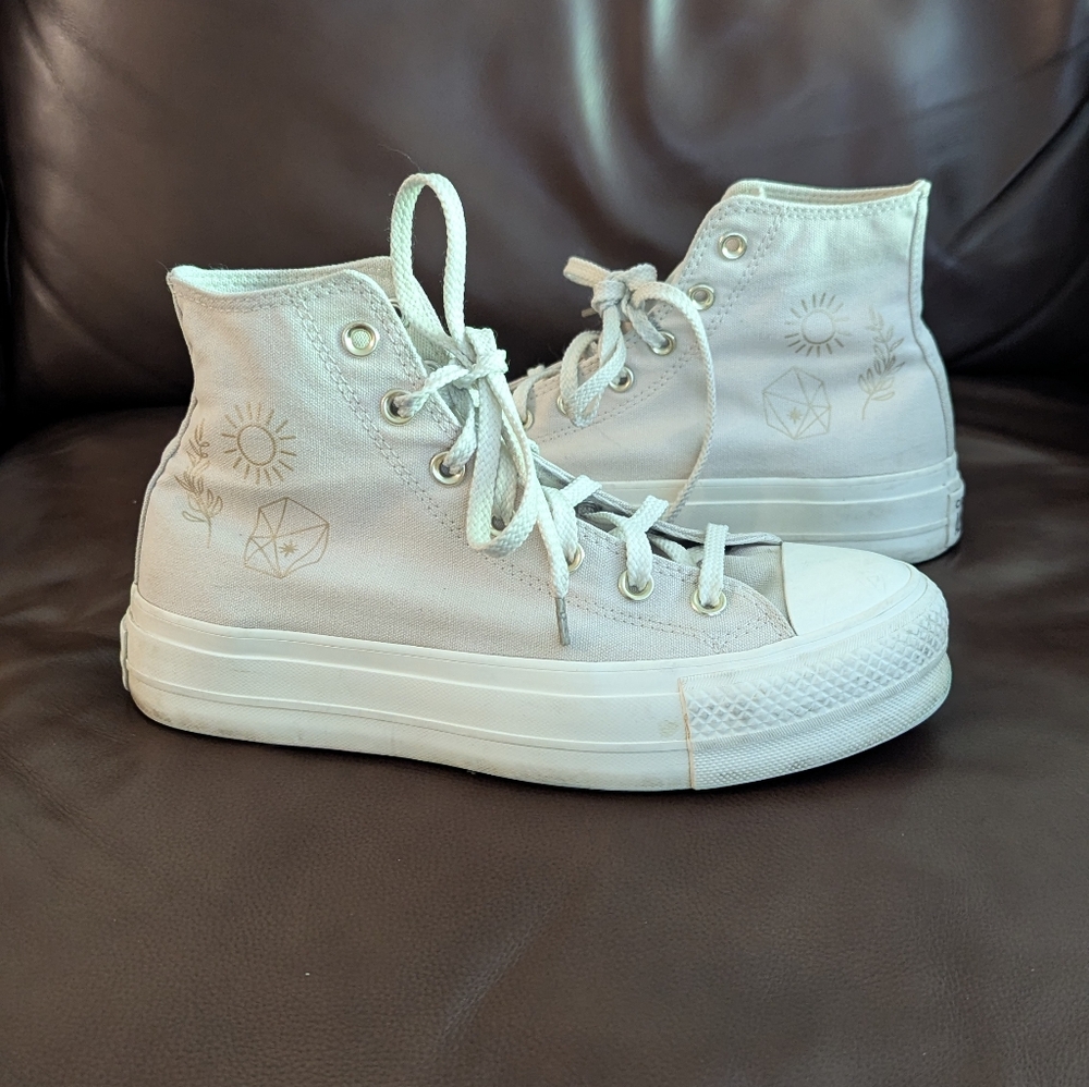 Converse Cream  High-Top Sneakers For Women Size 8.5
